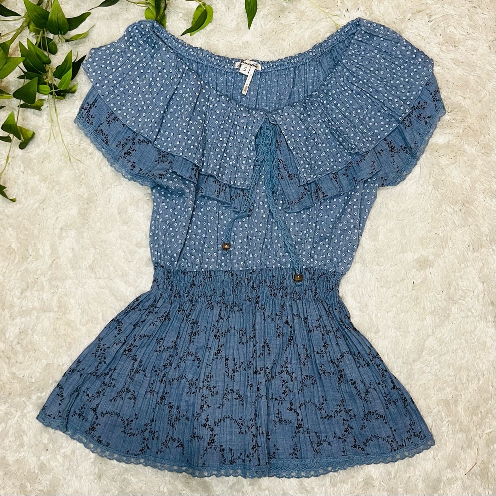 Marineblu Blue White Floral Ruffle Lace Smocked Blouse Top Size Small